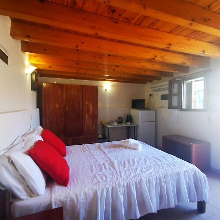Kalypso Apartment Chalki Town Dış mekan fotoğraf