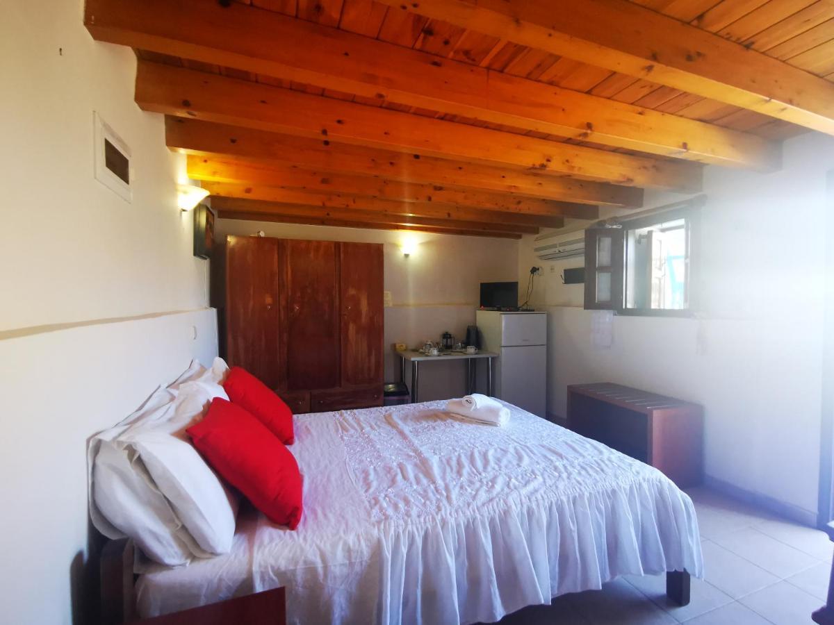 Kalypso Apartment Chalki Town Dış mekan fotoğraf
