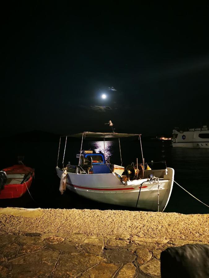 Kalypso Apartment Chalki Town Dış mekan fotoğraf